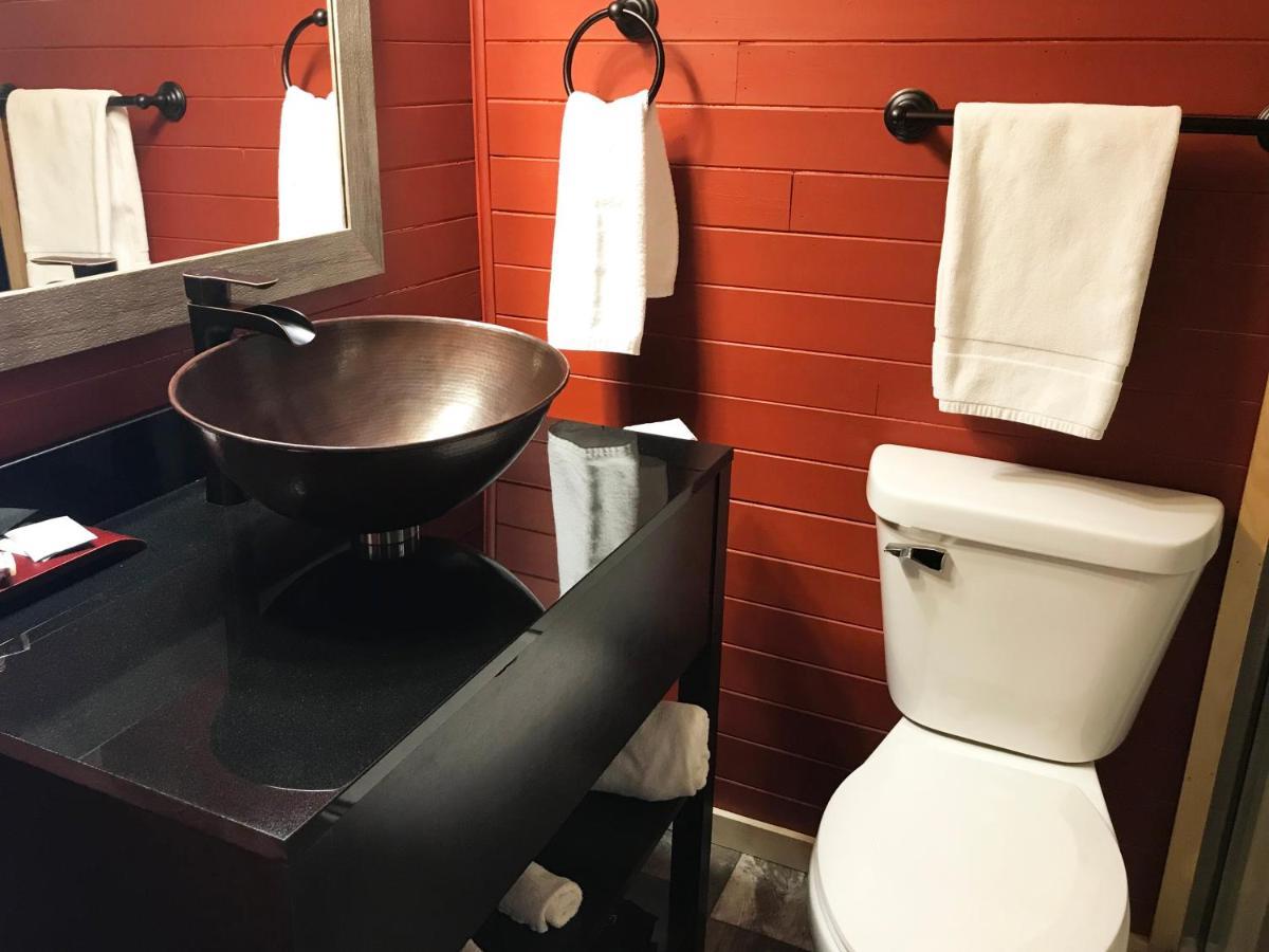 Copper River Inn Форт Франсис Екстериор снимка